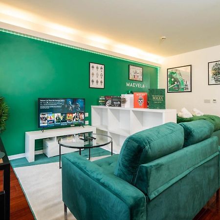 Maevela Apartments - Top Floor Rolex Themed Studio Apt Inside The Cube, Mailbox - Free Netflix & Wifi Birmingam Exterior foto
